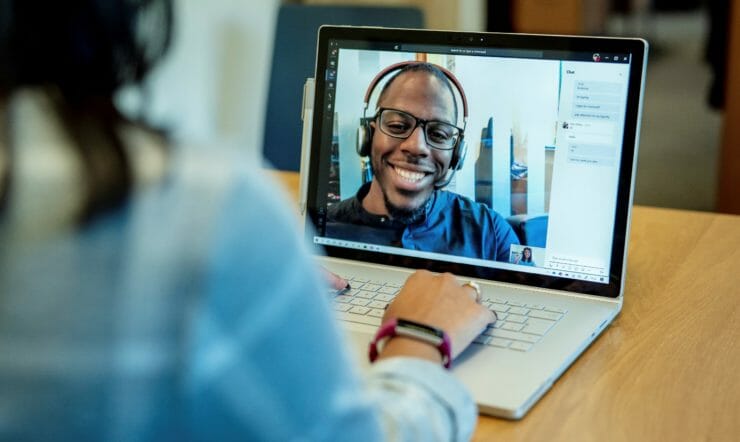 Teams Phone: verhoog tevredenheid van onderwijspersoneel en bespaar kosten